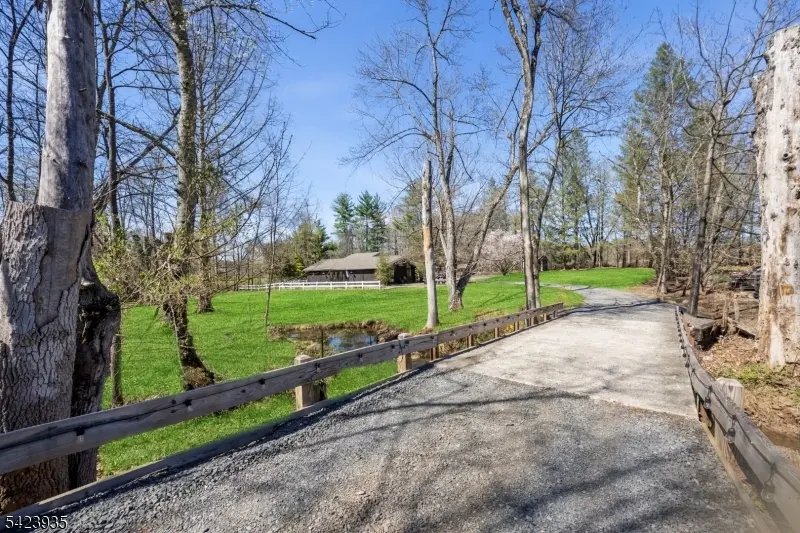 211 Mountain View Rd, Hillsborough Twp., NJ 08844