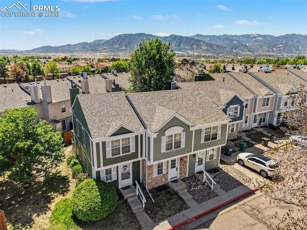 4019 Charleston DR, Colorado Springs, CO 80916