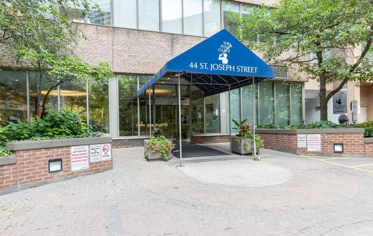44 St Joseph ST #1907, Toronto C01, ON M4Y 2W4