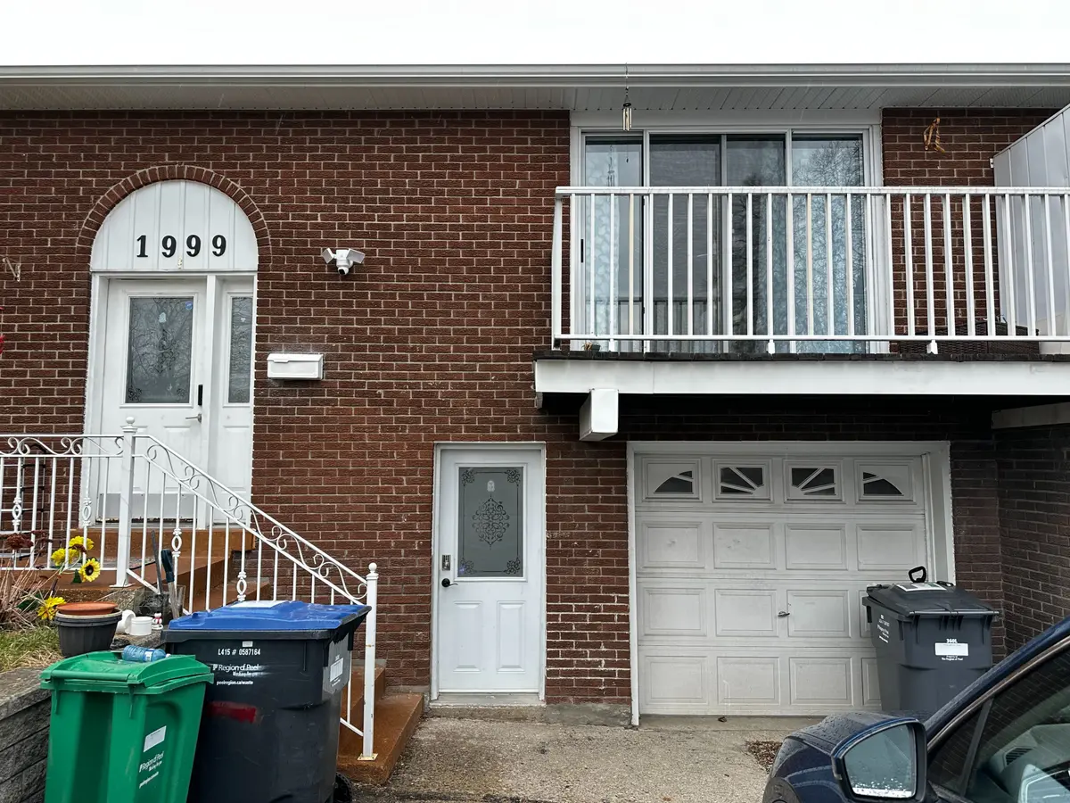 1999 Carrera LN #lower, Mississauga, ON L5J 1C6