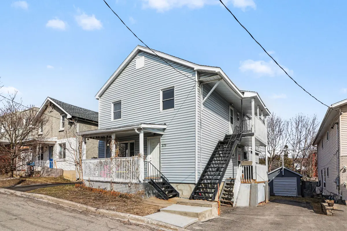 273 Shakespeare ST, Vanier And Kingsview Park, ON K1L 5M7