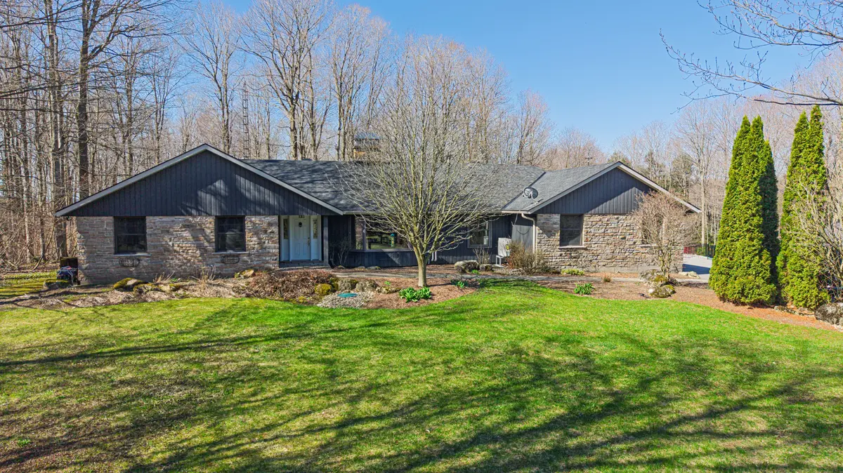 6110 Tenth Line, Erin, ON N0B 1T0