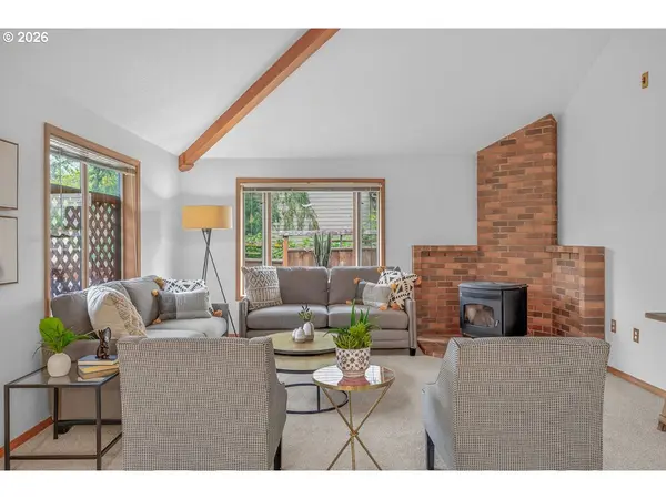 16062 SW BRIDLE HILLS DR, Beaverton, OR 97007