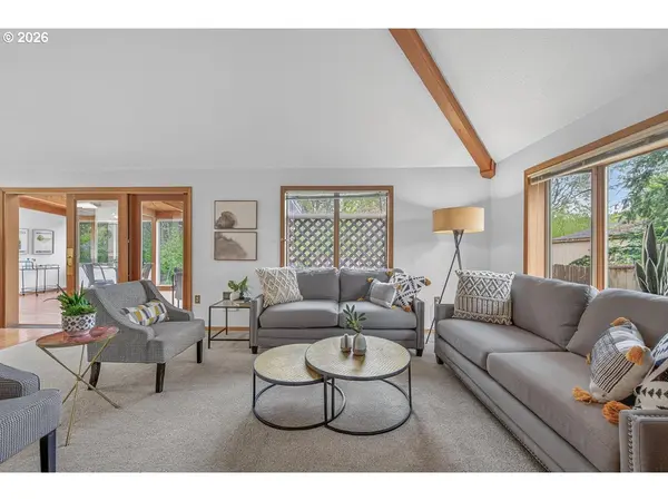 16062 SW BRIDLE HILLS DR, Beaverton, OR 97007