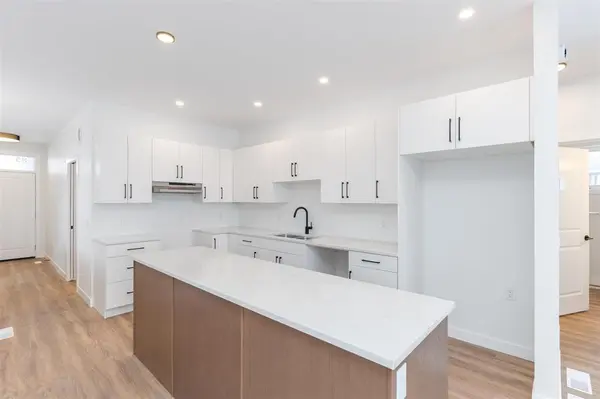 100 Grande Pointe Meadows BLVD, Grande Pointe, MB R5A 0C8