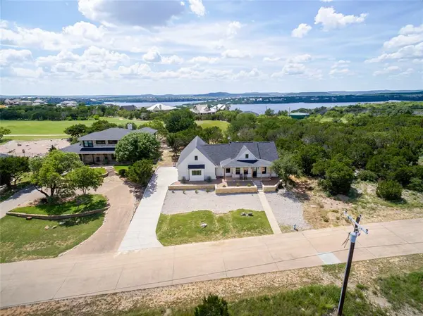 405 Oak Tree Drive, Possum Kingdom Lake, TX 76449