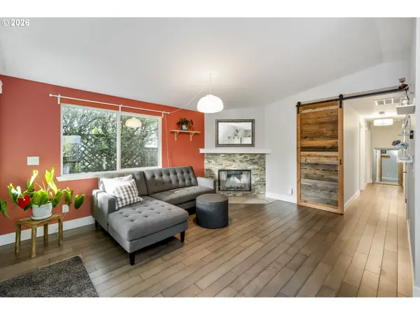 4710 SE 63RD AVE, Portland, OR 97206