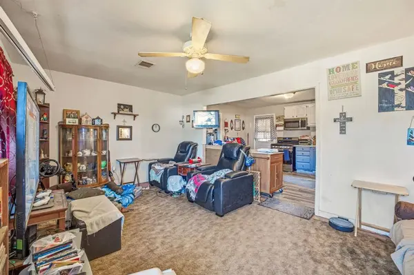 1200 SE 12th Avenue, Mineral Wells, TX 76067