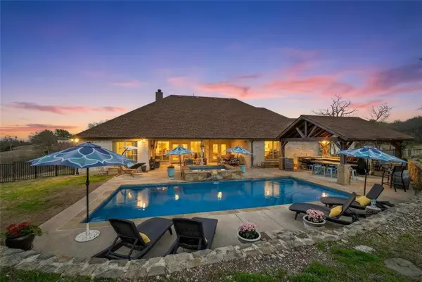 128 E Remuda Court, Fort Worth, TX 76108