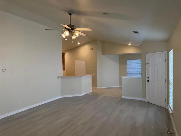 6360 Geneva Lane, Fort Worth, TX 76131