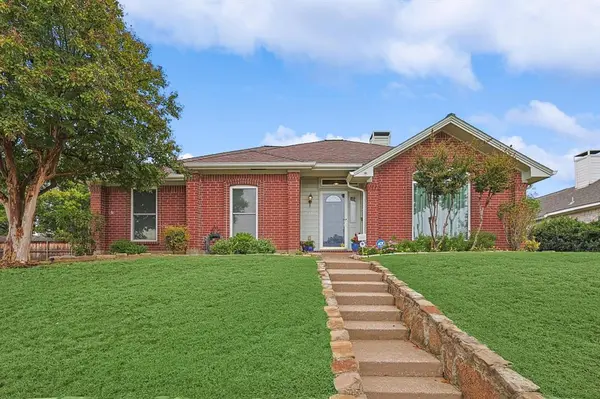 8240 Woodstream Drive, Frisco, TX 75034