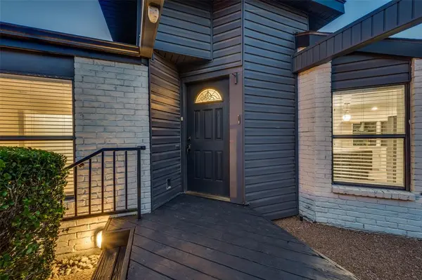 4111 Rush Circle, Addison, TX 75001