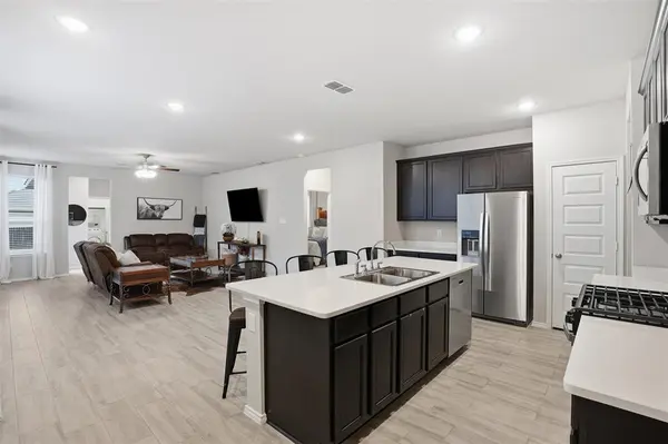 2820 Bursera Lane, Fort Worth, TX 76108