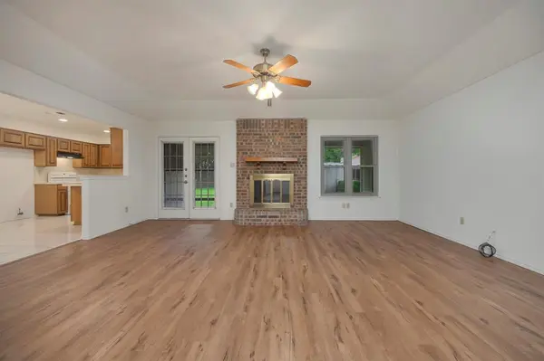 6900 Ritter Lane, Fort Worth, TX 76137