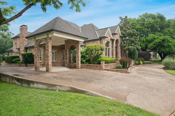 4607 Shadywood Lane, Colleyville, TX 76034
