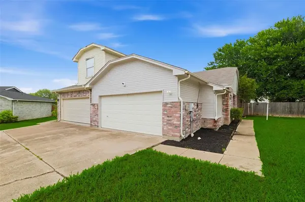 1001 Brenner Court, Arlington, TX 76017