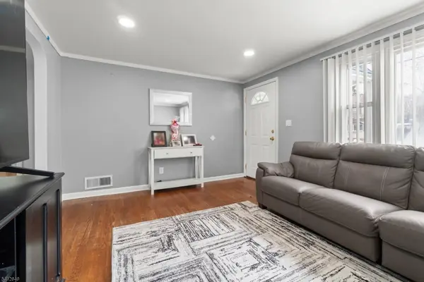 429 1St St, Middlesex Boro, NJ 08846