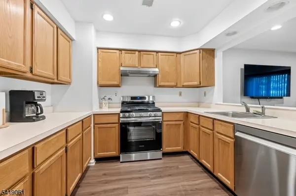 14 Braemar Dr, Rockaway Twp., NJ 07866