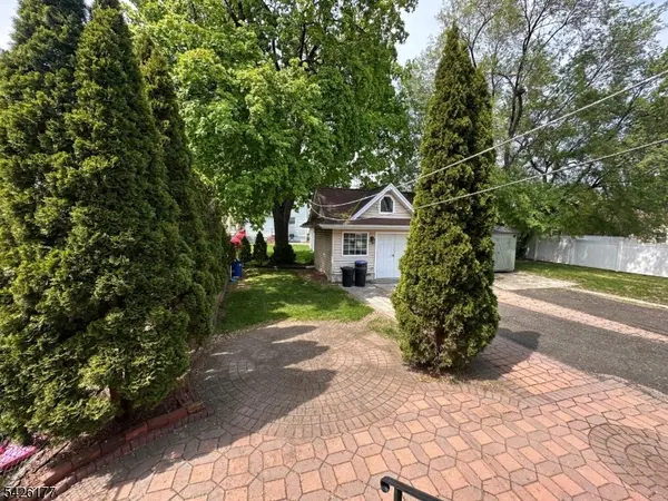 276 Madison Ave, Clifton City, NJ 07011