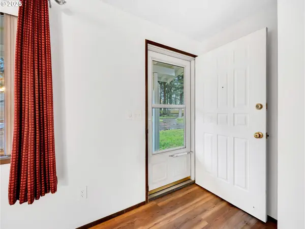 2807 SE 174TH AVE, Portland, OR 97236