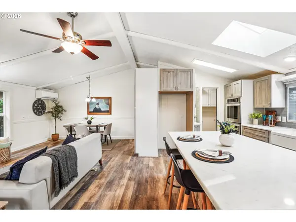 1626 NW 21ST ST, Lincoln City, OR 97367