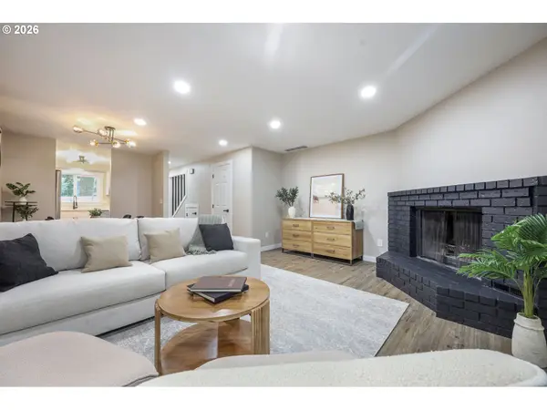 4921 SW 59TH AVE #3, Portland, OR 97221