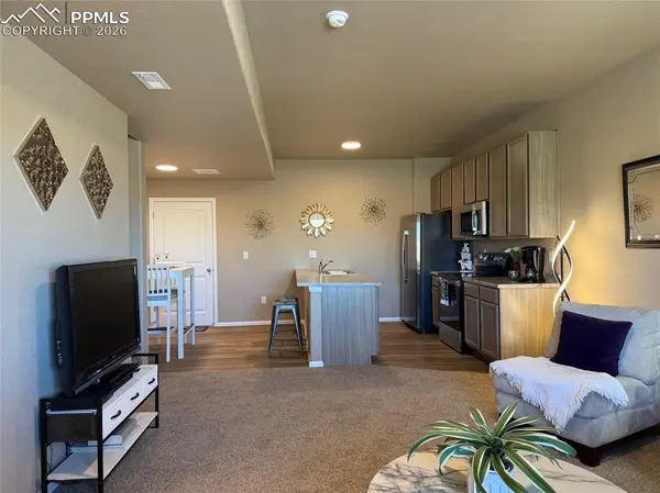 7862 Carrside GRV, Colorado Springs, CO 80951