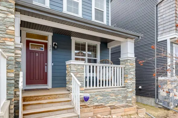 38 Legacy BLVD SE, Calgary, AB T2X 0Y6