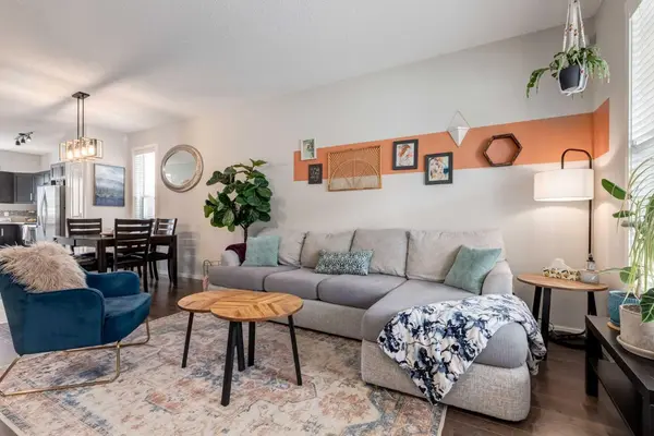 38 Legacy BLVD SE, Calgary, AB T2X 0Y6