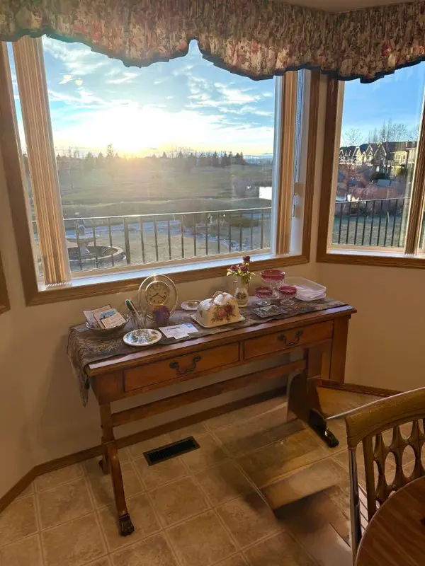 915 Highland Green DR NW, High River, AB T1V 1V8