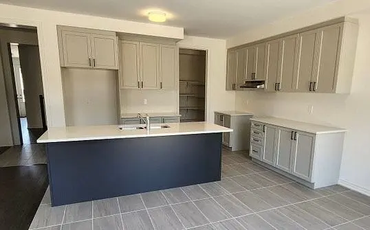 46 SANDHILL CRES, Adjala-tosorontio, ON L0G 1W0