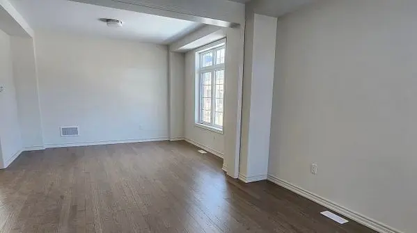 46 SANDHILL CRES, Adjala-tosorontio, ON L0G 1W0