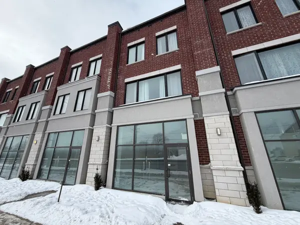 200 Dissette ST #6, Bradford West Gwillimbury, ON M3Z 3G8