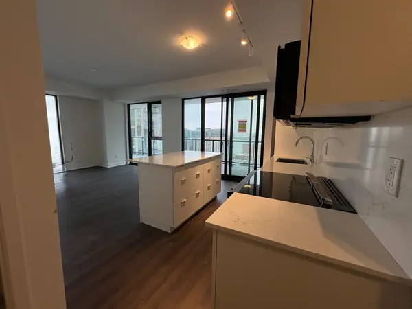 2075 Lakeshore RD #908, Burlington, ON L7R 1E2