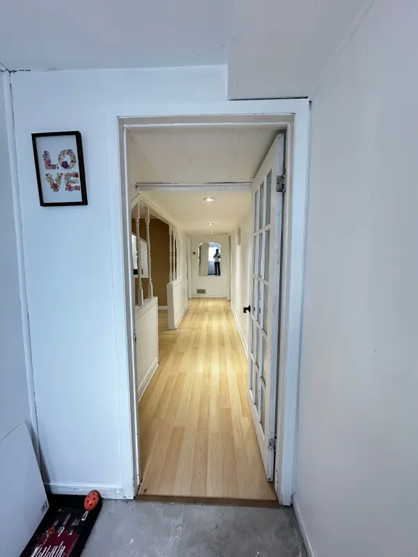 1999 Carrera LN #lower, Mississauga, ON L5J 1C6