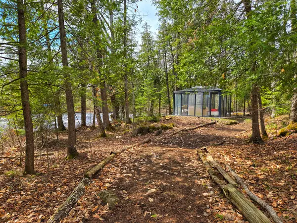 411 Fidlar Glen RD, Marmora And Lake, ON K0K 2M0