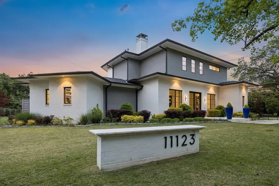 11123 W Ricks Circle, Dallas, TX 75230