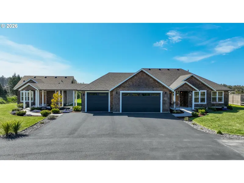 80073 POLO RIDGE RD, Warrenton, OR 97146