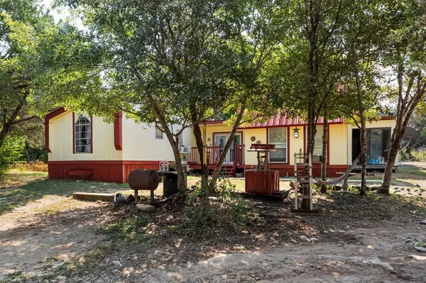 2719 River View Trail, Granbury, TX 76048