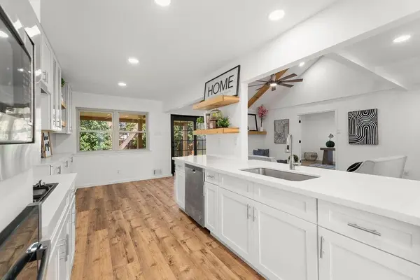 11022 Ferndale Road, Dallas, TX 75238