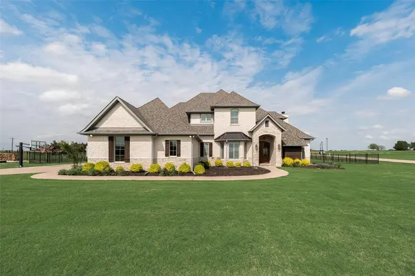 1570 Winding Creek Lane, Rockwall, TX 75032