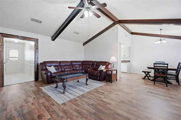 1901 Paula Drive, Denison, TX 75020