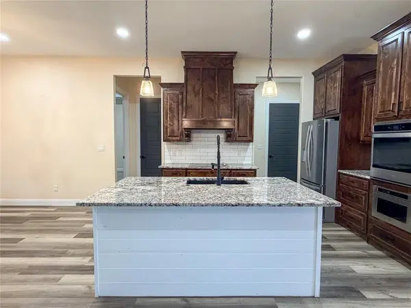 1290 County Road 2175, Decatur, TX 76234