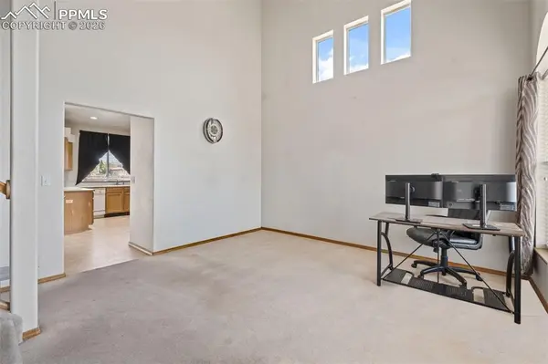 5136 Sacred Feather DR, Colorado Springs, CO 80916