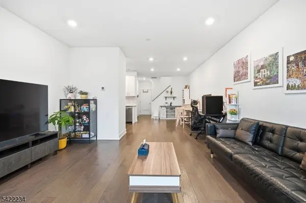 385 Main St, Little Falls Twp., NJ 07424