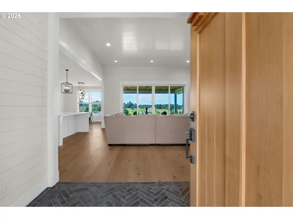 80073 POLO RIDGE RD, Warrenton, OR 97146