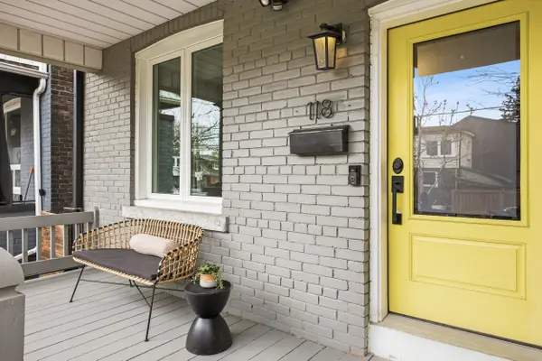 118 Mountjoy AVE, Toronto E01, ON M4J 1J8