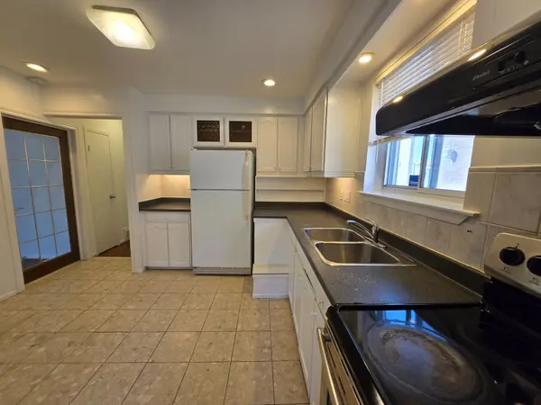 14 Pitfield RD #Upper, Toronto E07, ON M1S 1Y1