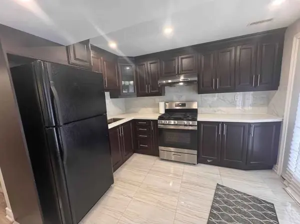 63 Rizal AVE, Markham, ON L6B 0G7