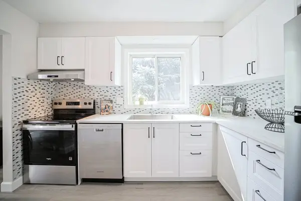 2200 Glenwood School DR #28, Burlington, ON L7R 4H7